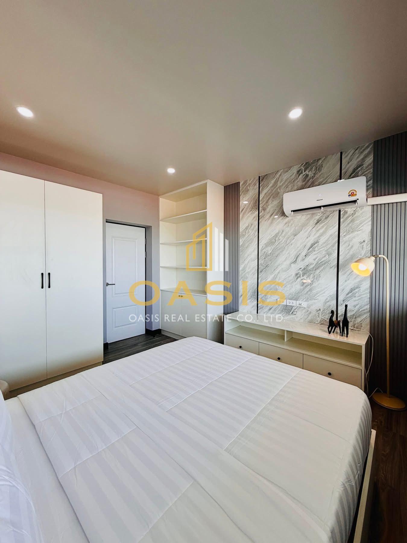 Thepprasit Condo for sale