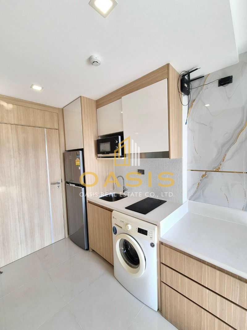 Stunning Sea View Studio Condo for sale