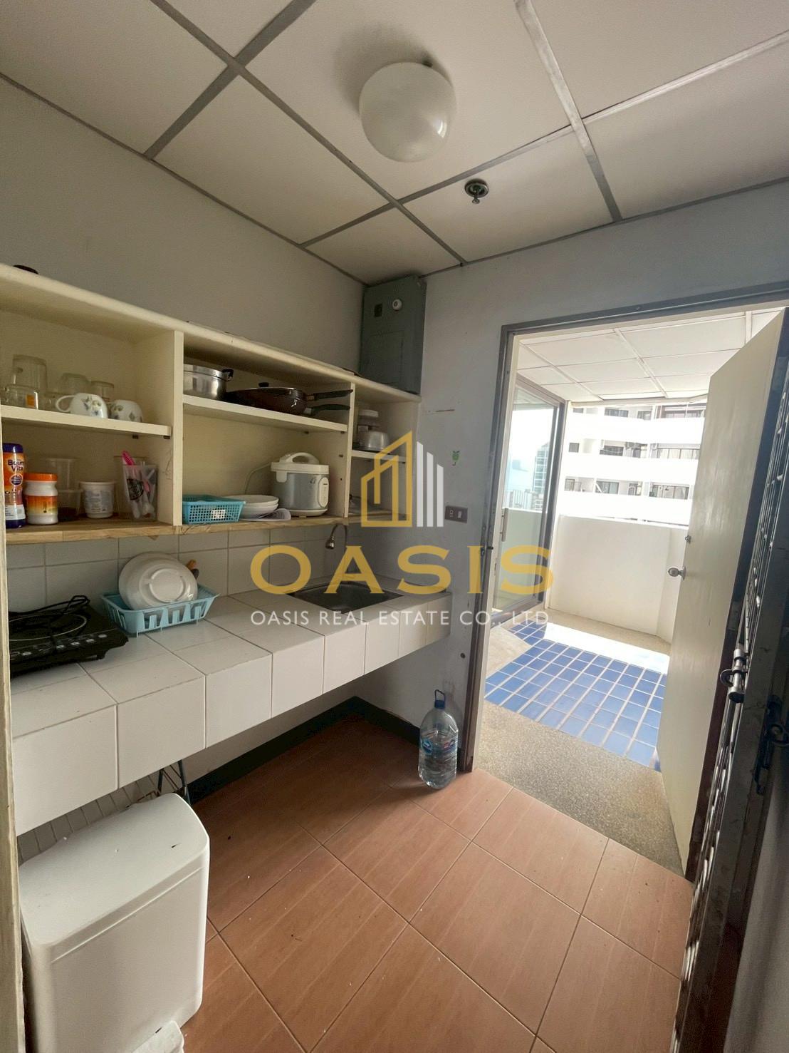 Jomtien Beach Paradise Condo Sea View Unit for Sale