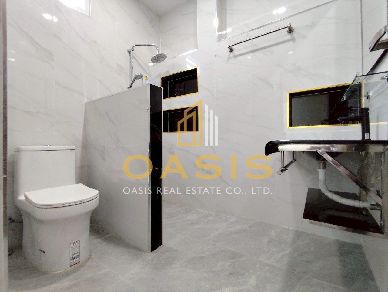 House for Rent Detached Home in Huay Yai