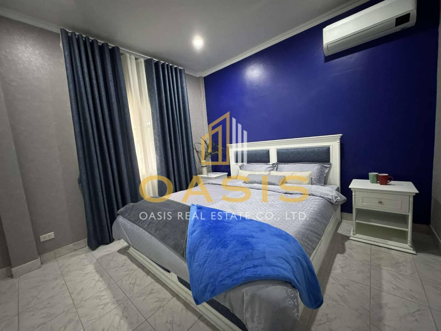 Pattaya Park Hill pool villa for sale