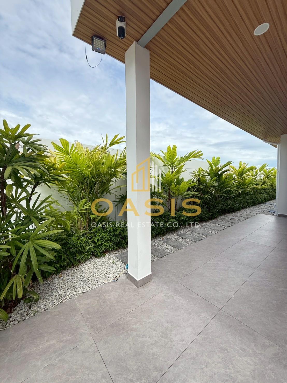 LUXURY POOL VILLAS IN A PRIME HILLSIDE LOCATION FOR SALE