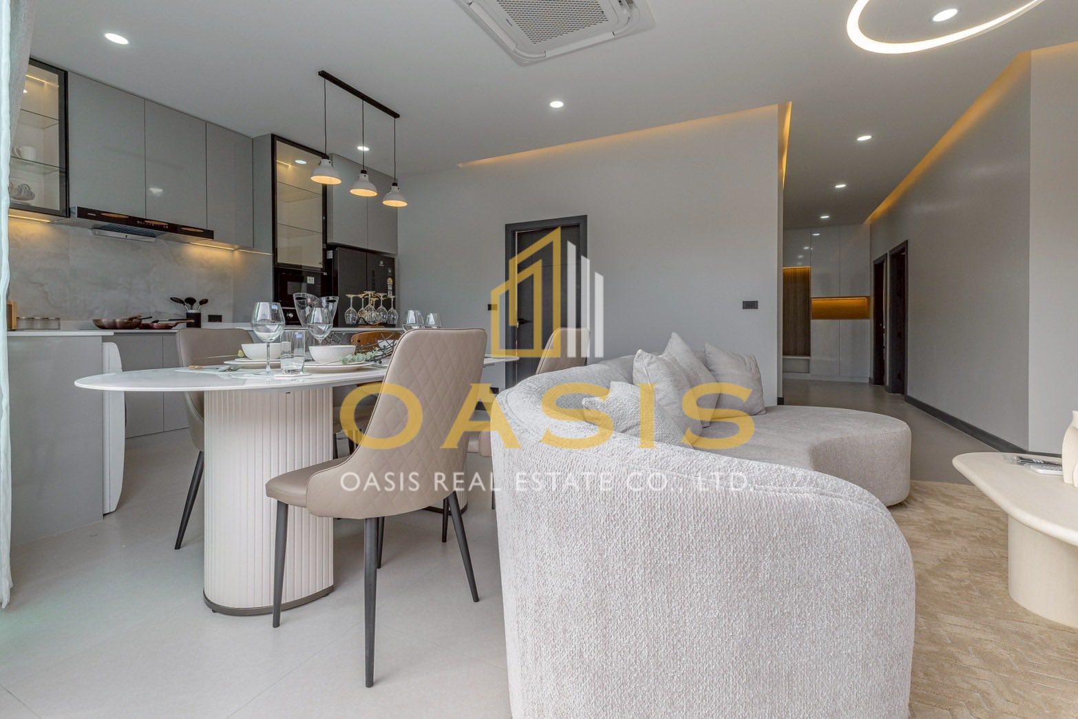 Modern Style Single House Pool Villa for Sale in Central Pattaya