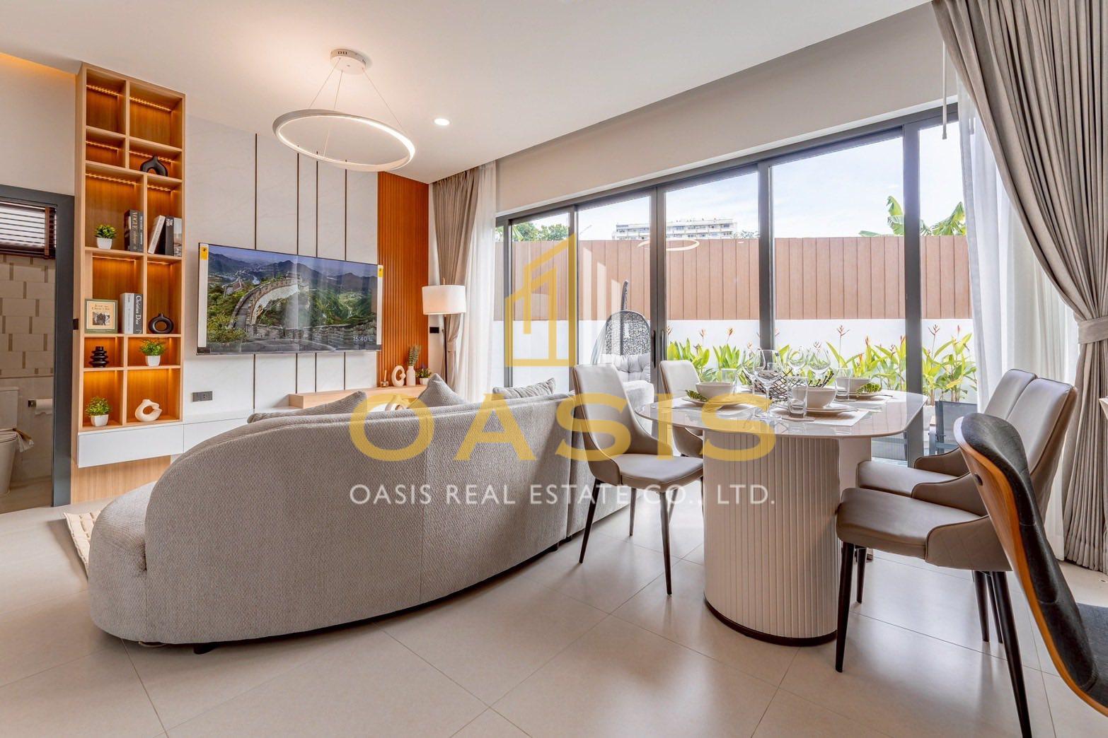 Modern Style Single House Pool Villa for Sale in Central Pattaya