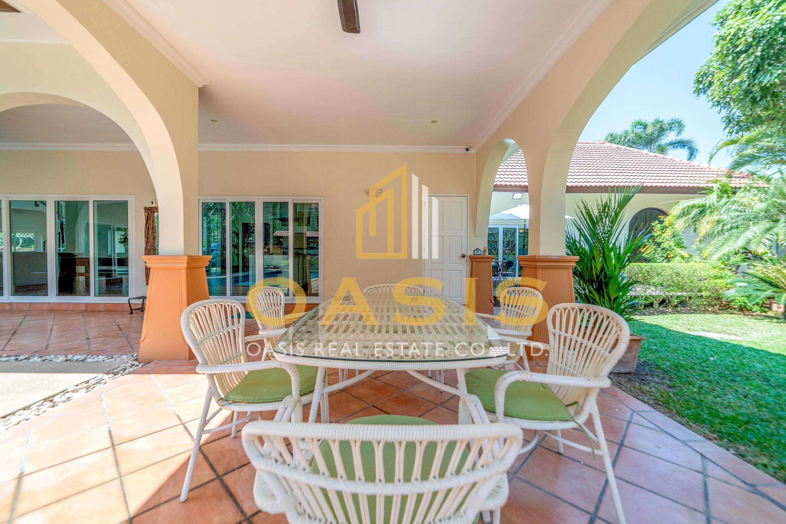 Elegant Luxury Pool Villa for Sale