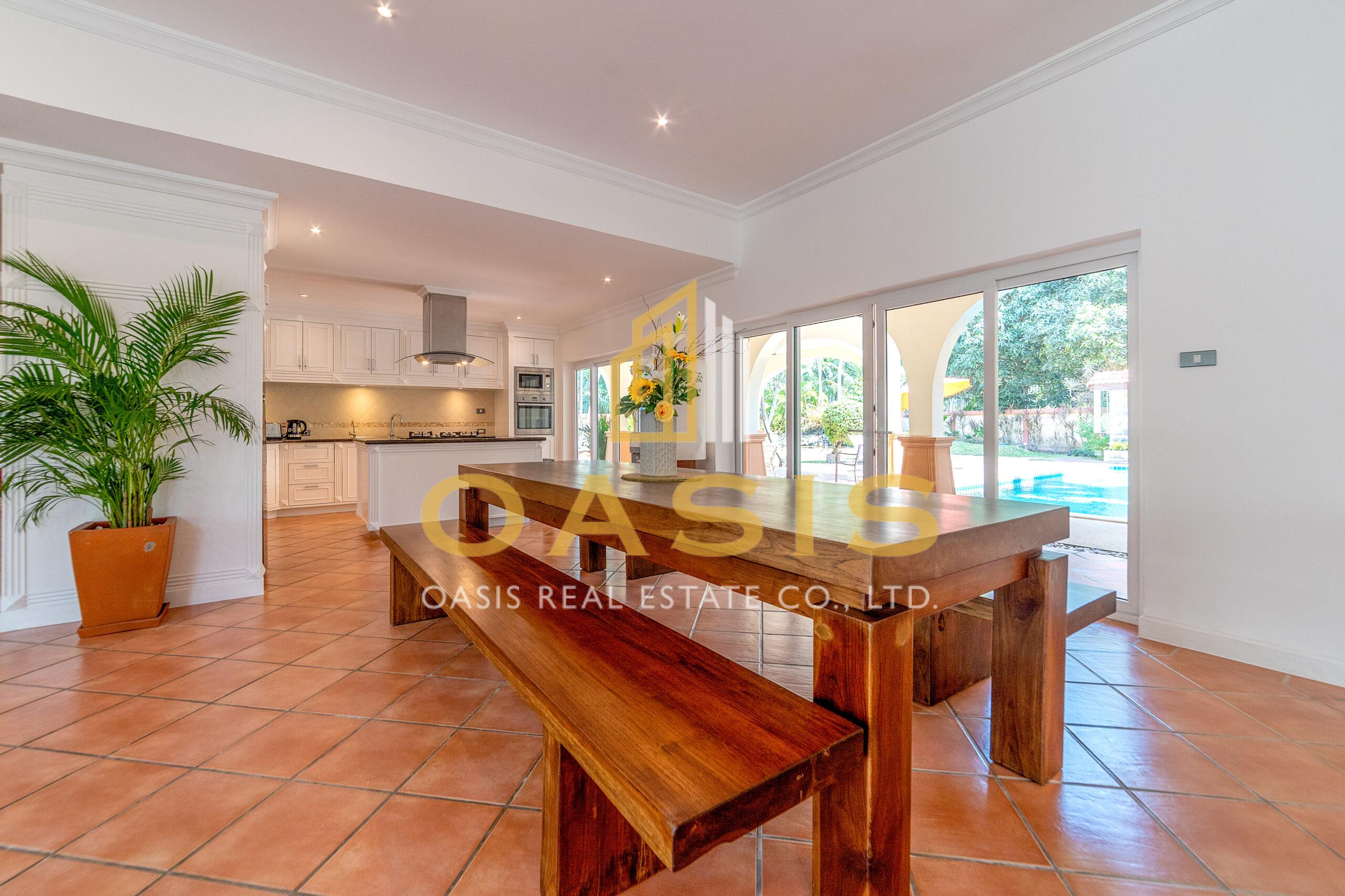 Elegant Luxury Pool Villa for Sale