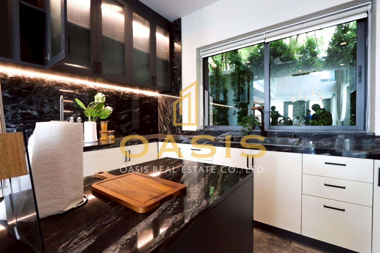 Exquisite 3-Storey Luxury Villa for sale