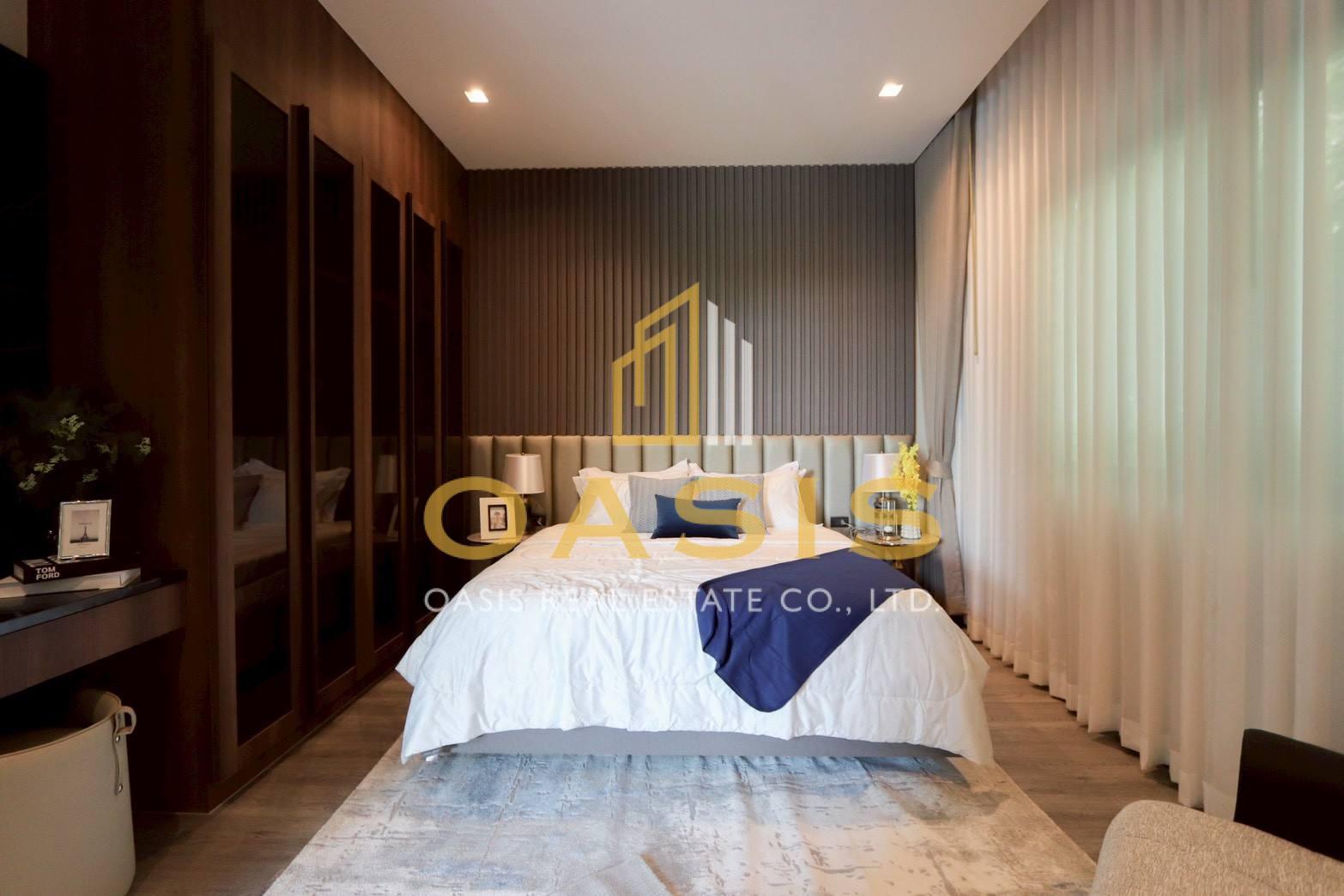 Exquisite 3-Storey Luxury Villa for sale