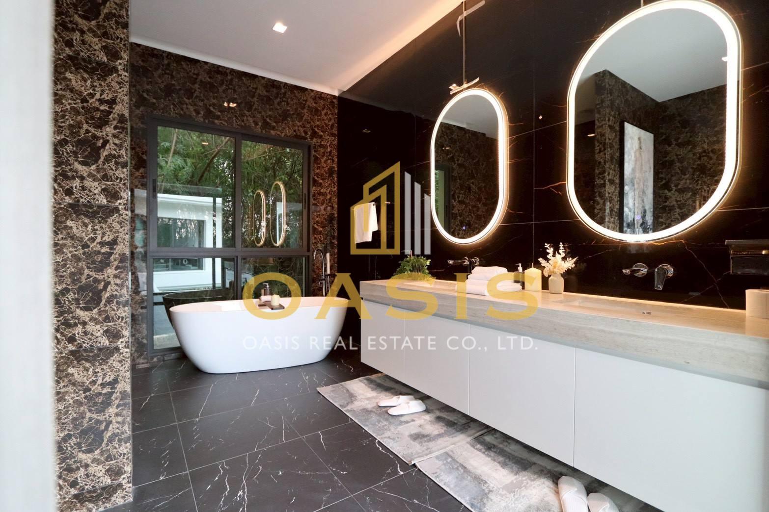 Exquisite 3-Storey Luxury Villa for sale