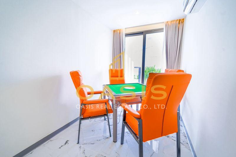 Modern Pool Villa in Naklua Area