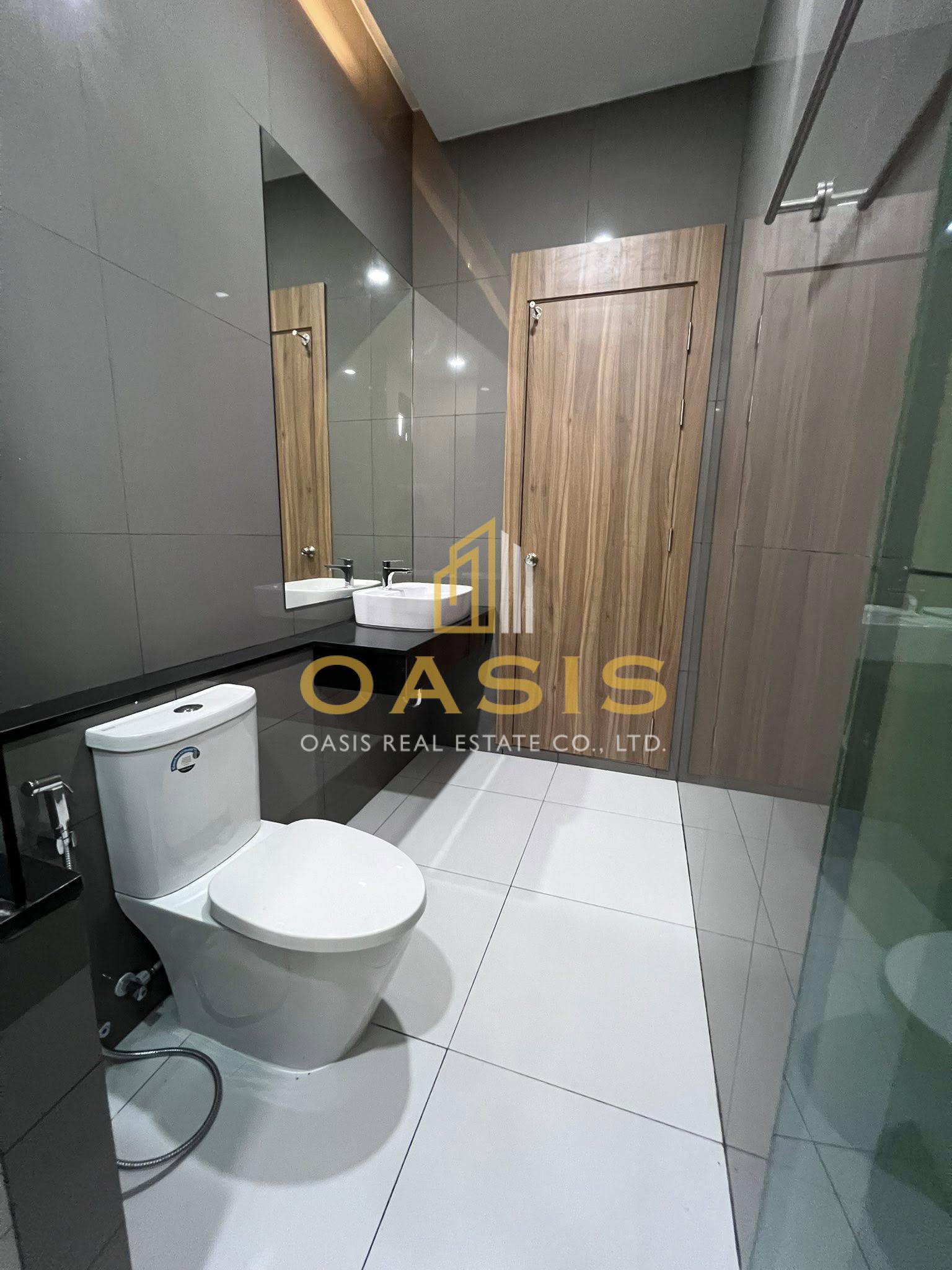 Single-Storey Pool Villa for Sale