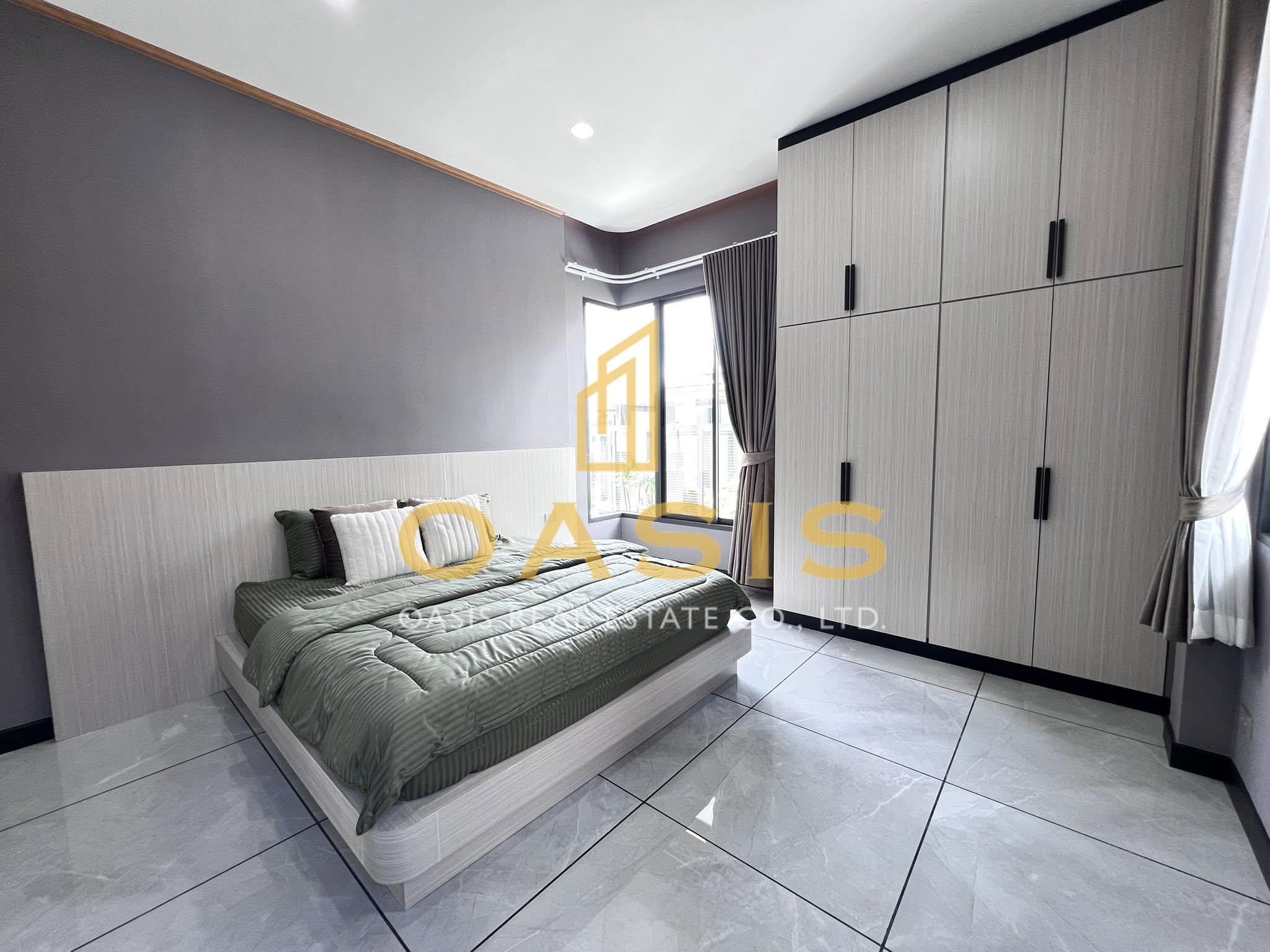 Single-Storey Pool Villa for Sale