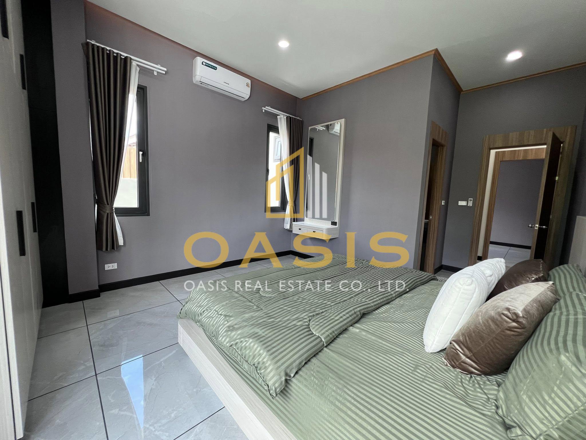 Single-Storey Pool Villa for Sale