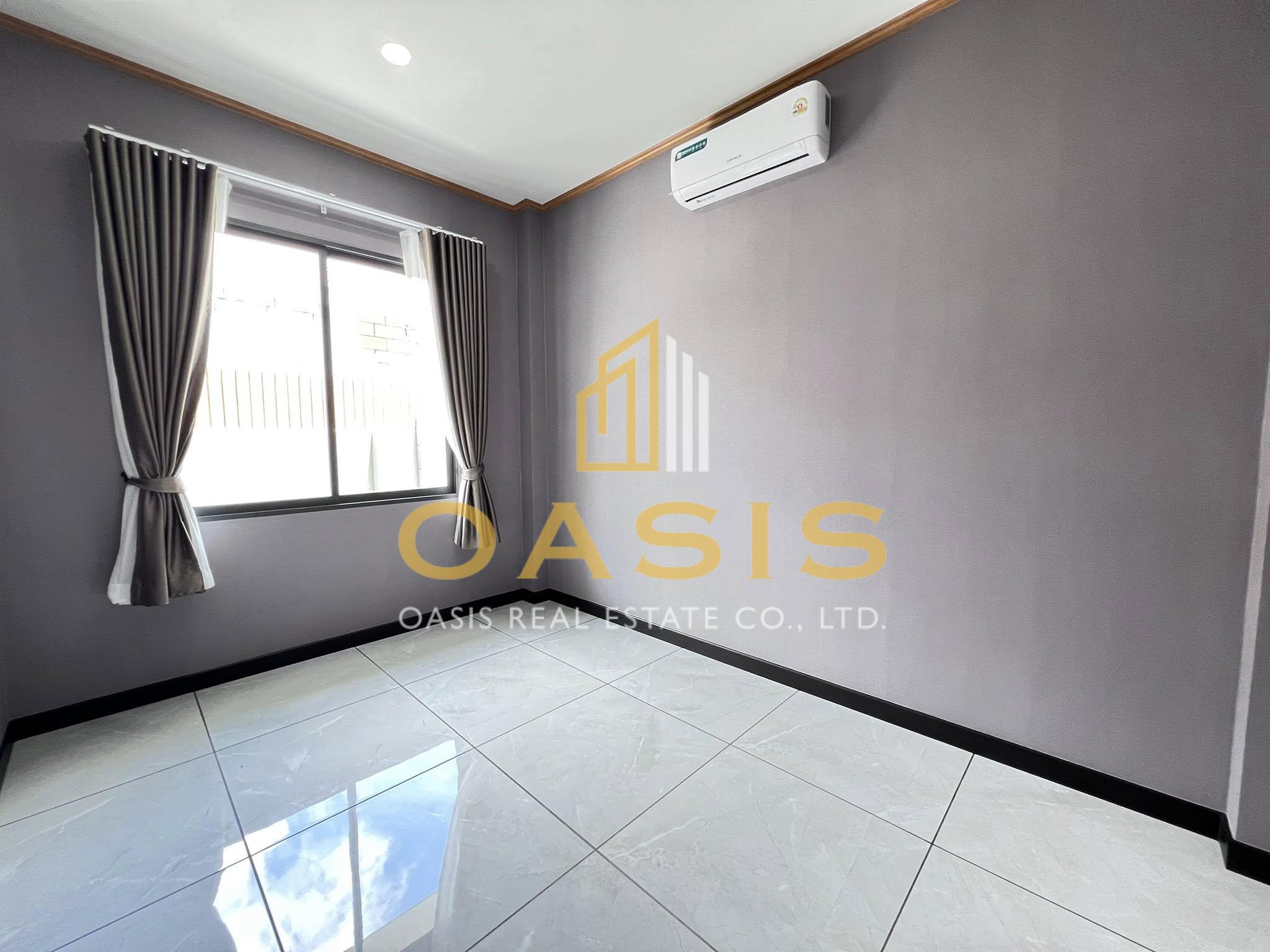 Single-Storey Pool Villa for Sale