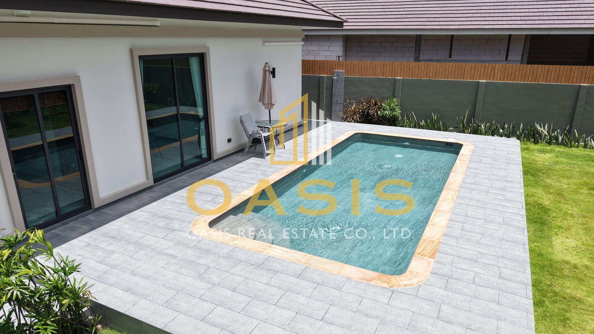 Single-Storey Pool Villa for Sale