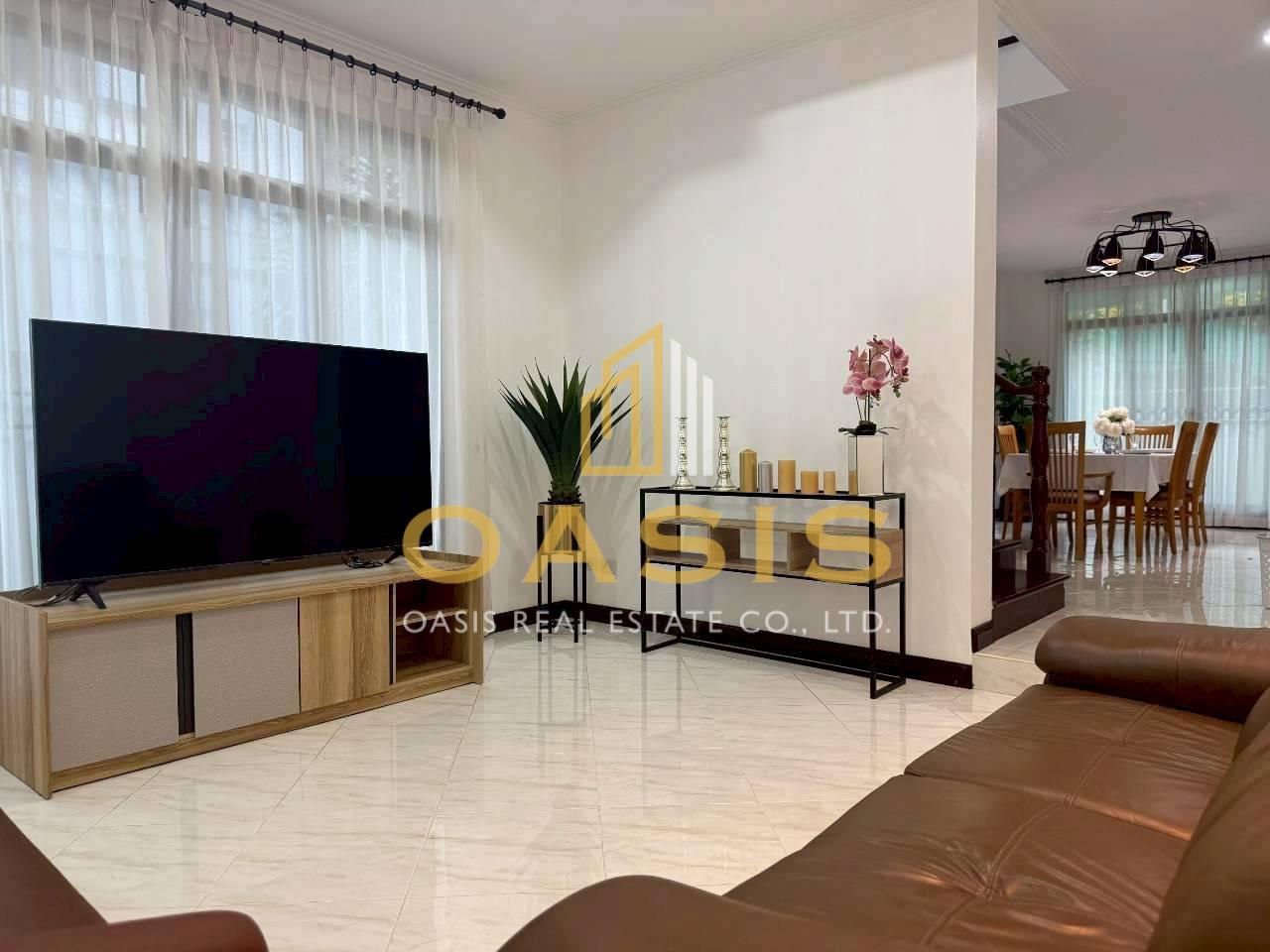 Exceptional renovated 2 story House for Sale and Rent