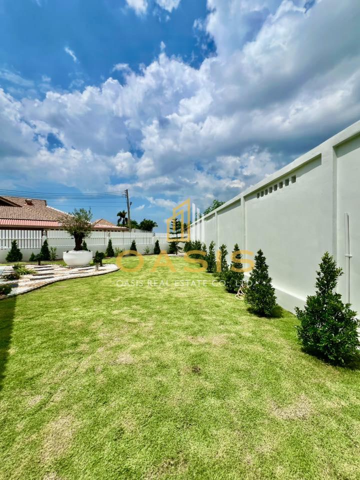 Single-storey corner house with a gentle for sale