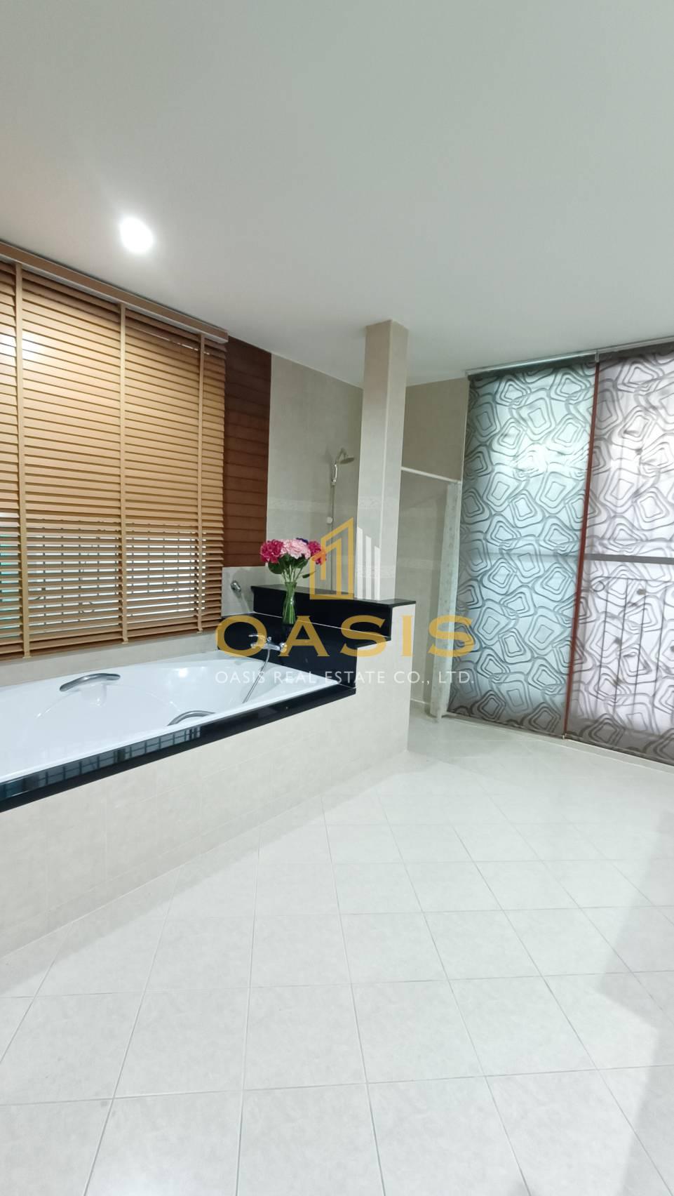 Family House for Sale Nibbana Shade