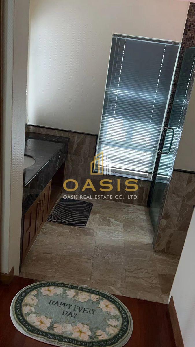 Luxury Pool Villa in Oriental Hawaii Pattaya For Sale