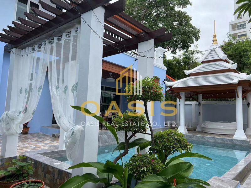 Luxury Pool Villa in Oriental Hawaii Pattaya For Sale