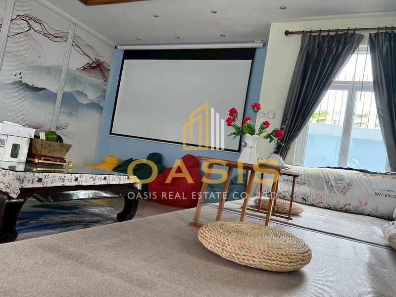 Luxury Pool Villa in Oriental Hawaii Pattaya For Sale