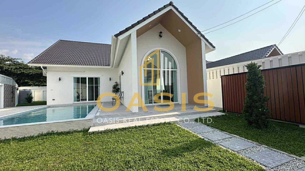 Brand-New Pool Villa for Rent Mabprachan Lake