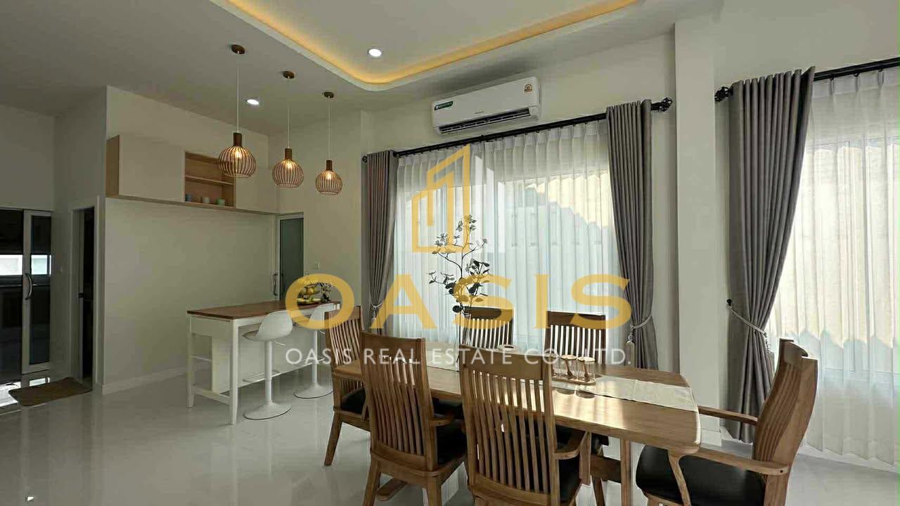 Brand-New Pool Villa for Rent Mabprachan Lake