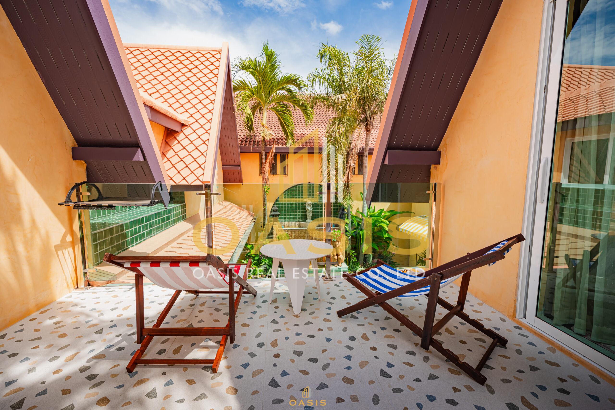 Jomtien Palace Village For Sale