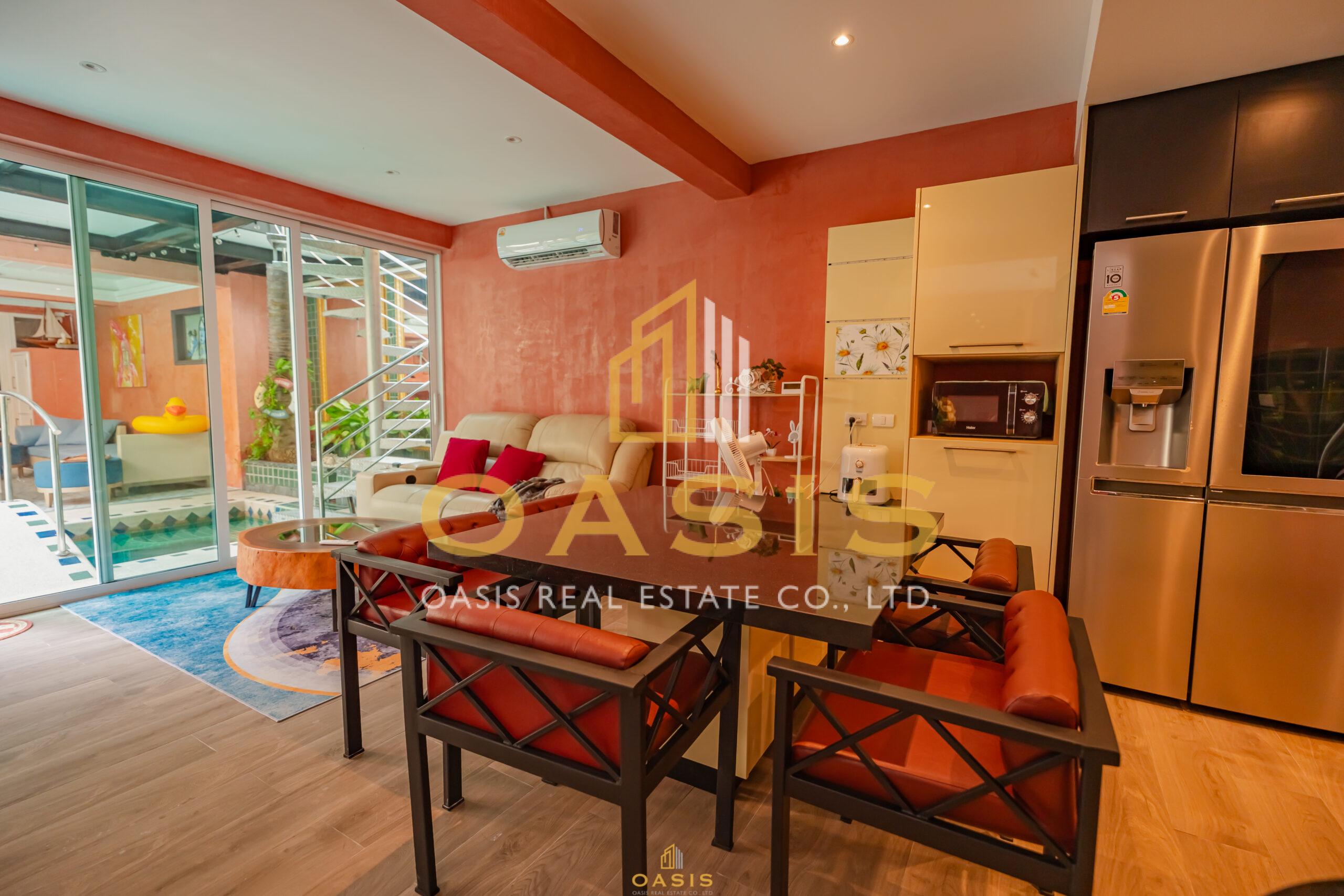 Jomtien Palace Village For Sale