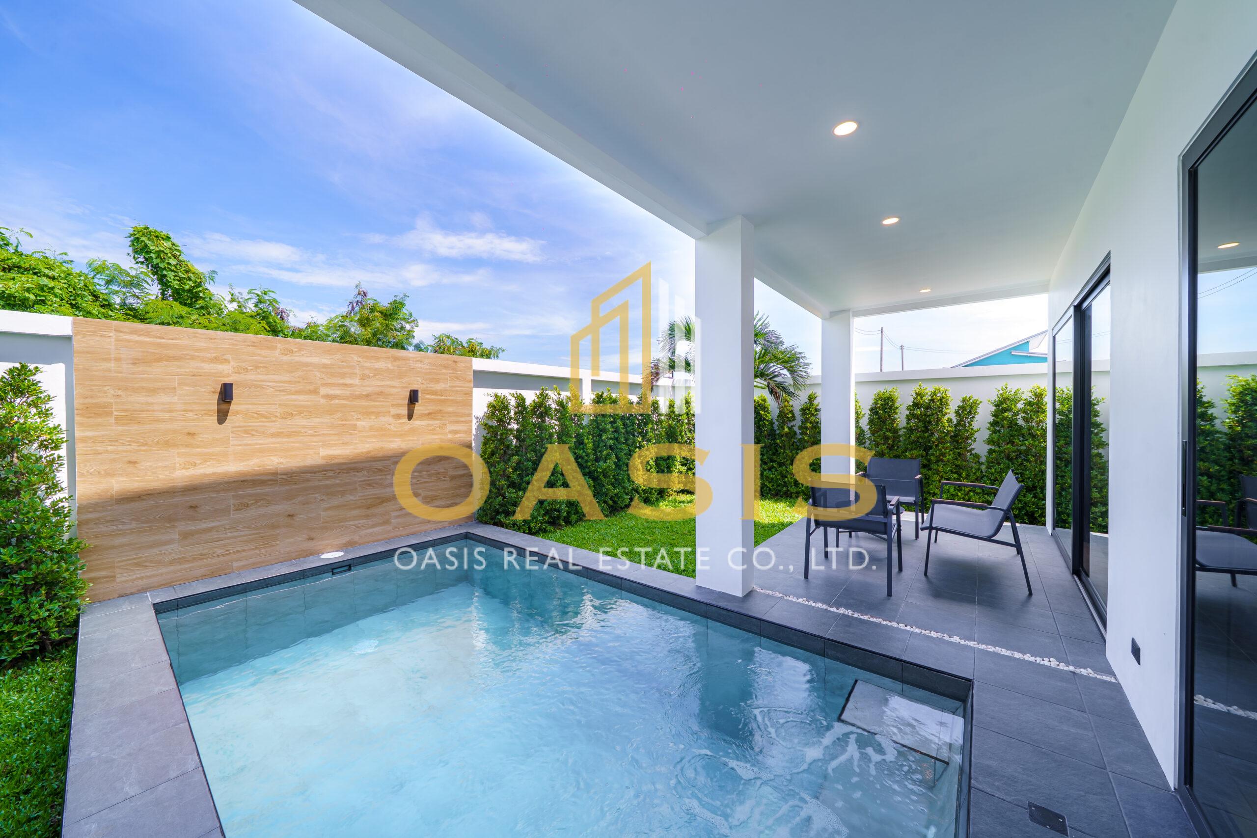 Modern 4 Bedrooms Pool Villa for sale near Mabprachan lake