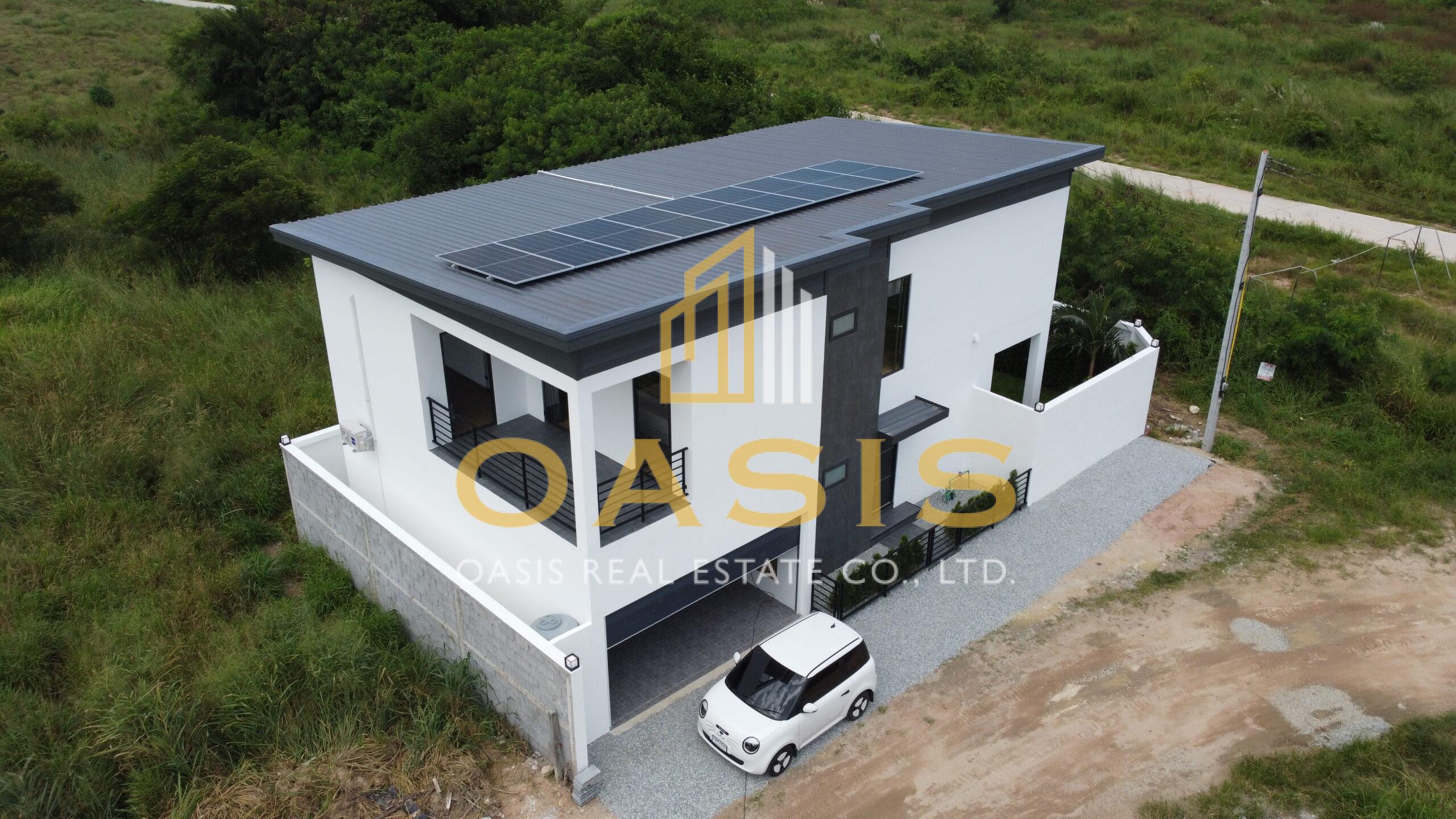 Modern 4 Bedrooms Pool Villa for sale near Mabprachan lake