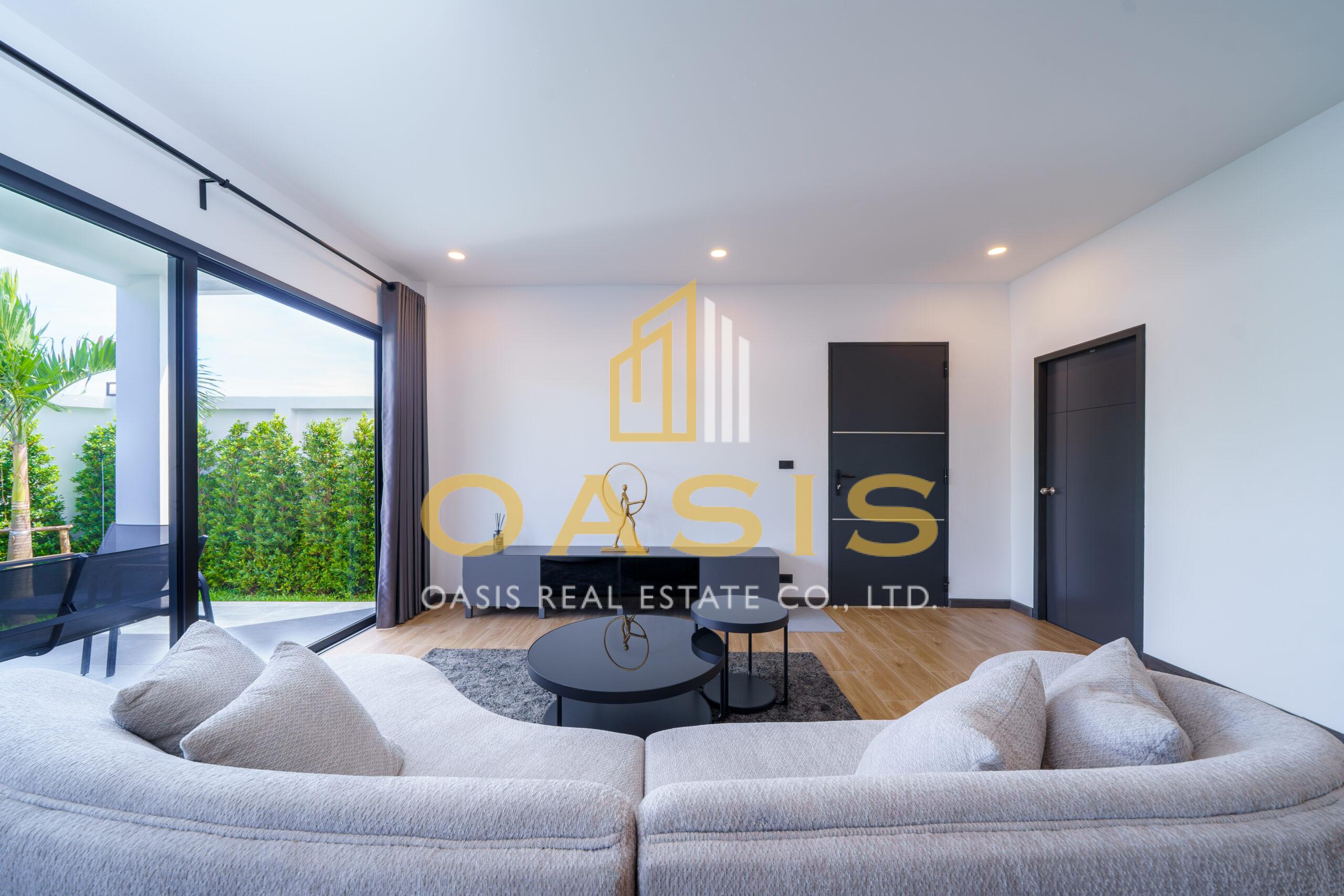 Modern 4 Bedrooms Pool Villa for sale near Mabprachan lake