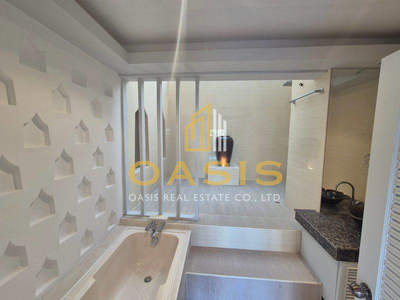 Luxury Beachfront Townhome Dongtan Beach for sale