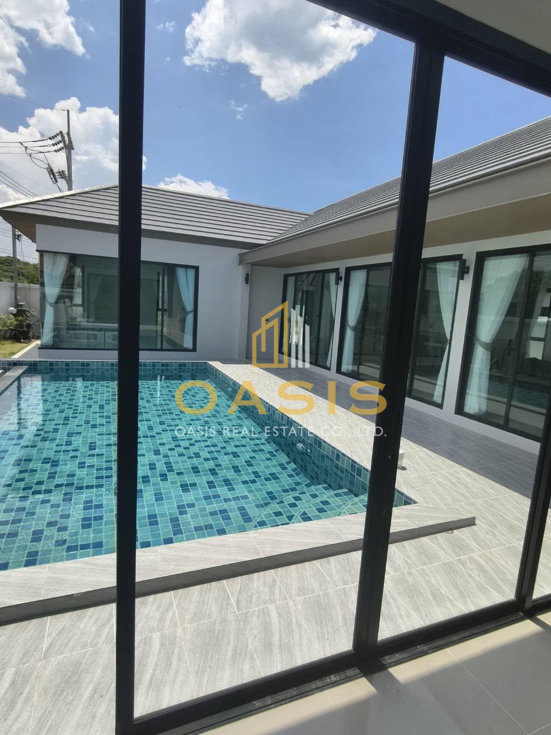 Luxury Pool Villa in Huay Yai For Rent