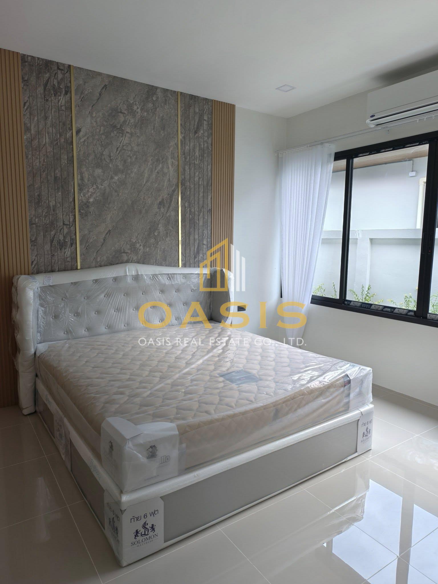 Luxury Pool Villa in Huay Yai For Rent