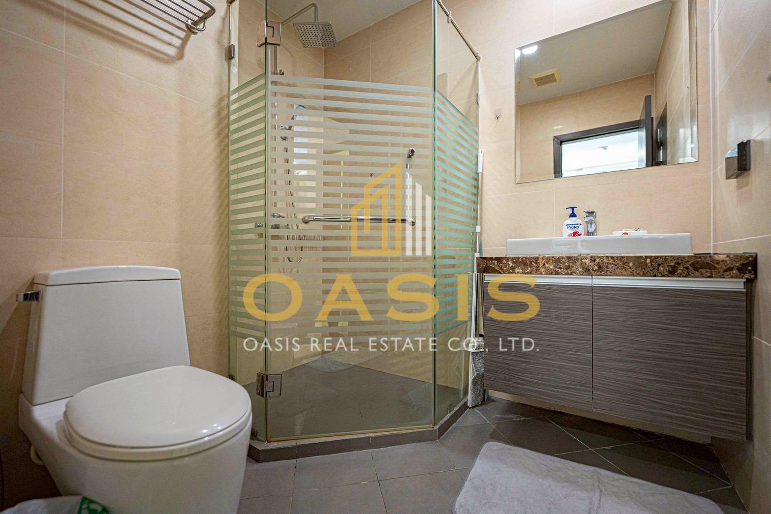 Dusit Grand Condo View For Sale