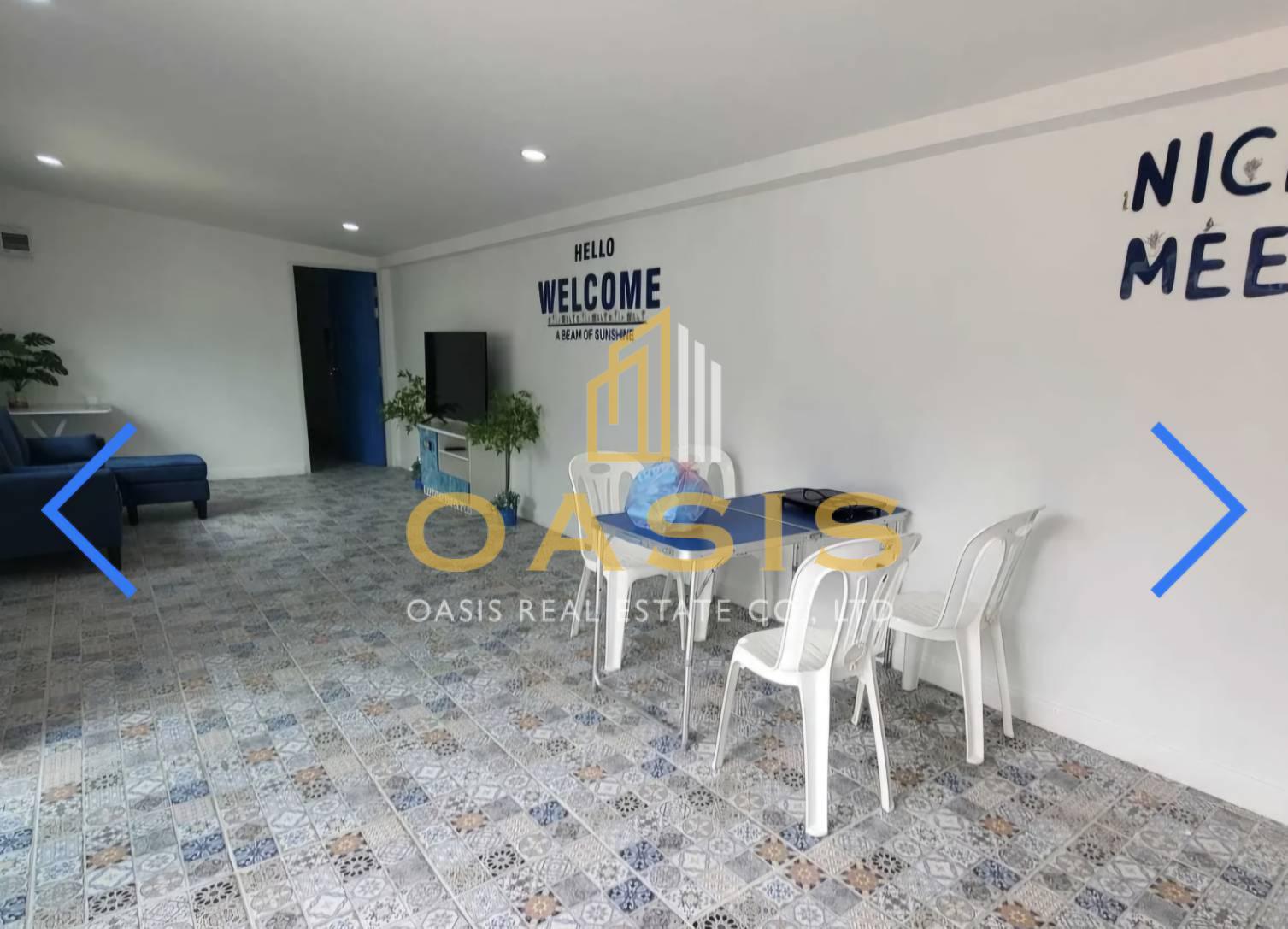 Baan Pattaya 5 Village 5-Bedroom Pool Villa for Sale or Rent