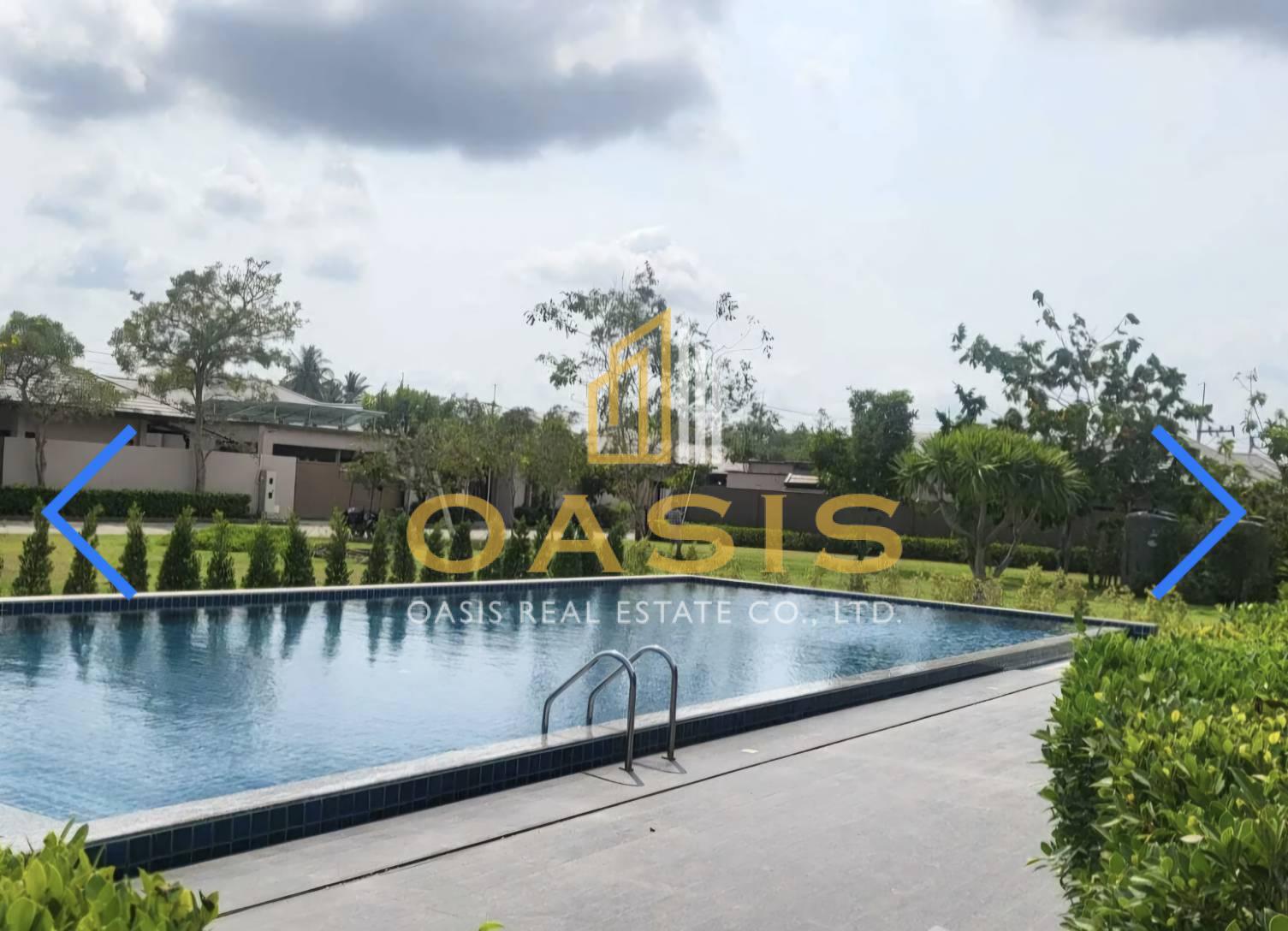 Baan Pattaya 5 Village 5-Bedroom Pool Villa for Sale or Rent