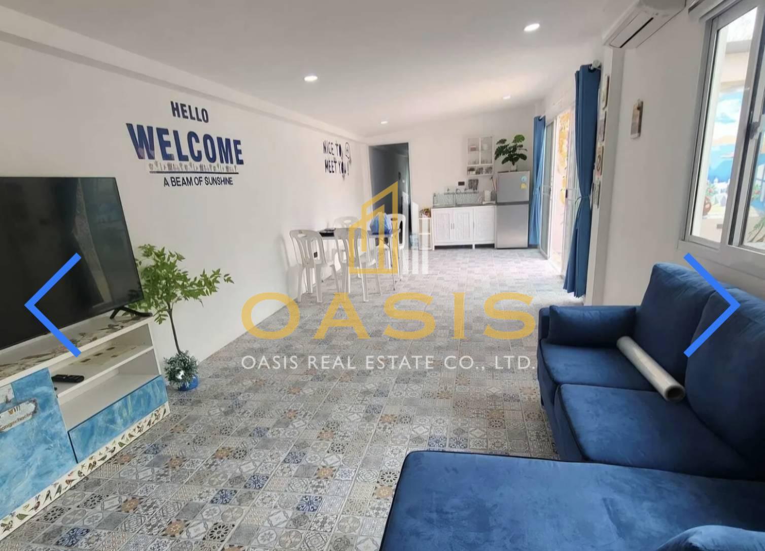 Baan Pattaya 5 Village 5-Bedroom Pool Villa for Sale or Rent