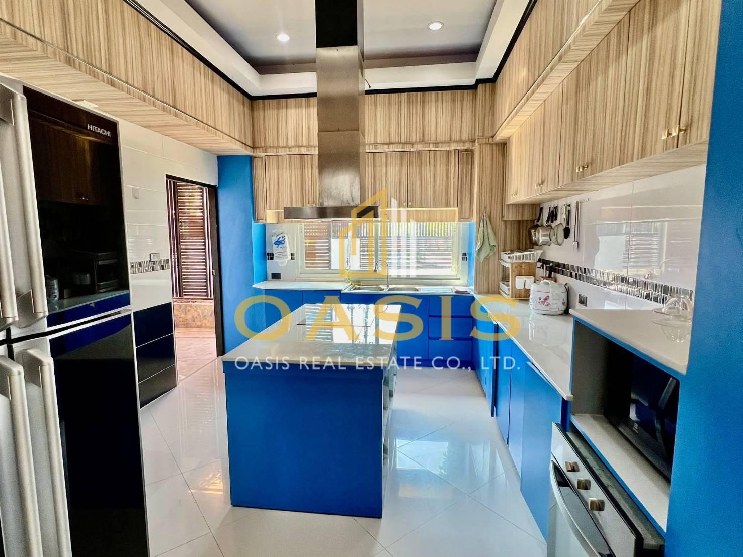 Private Pool Villa for Sale in Huay Yai