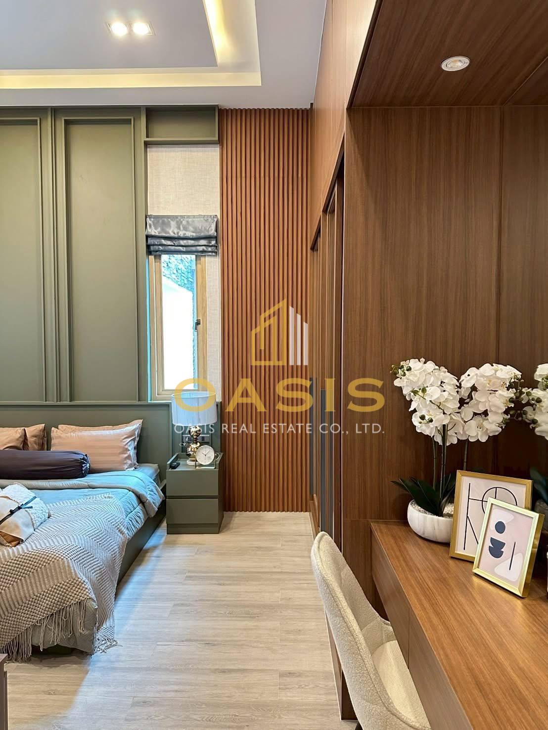 Luxury Pool Villa For Rent in a Peaceful Prime Location