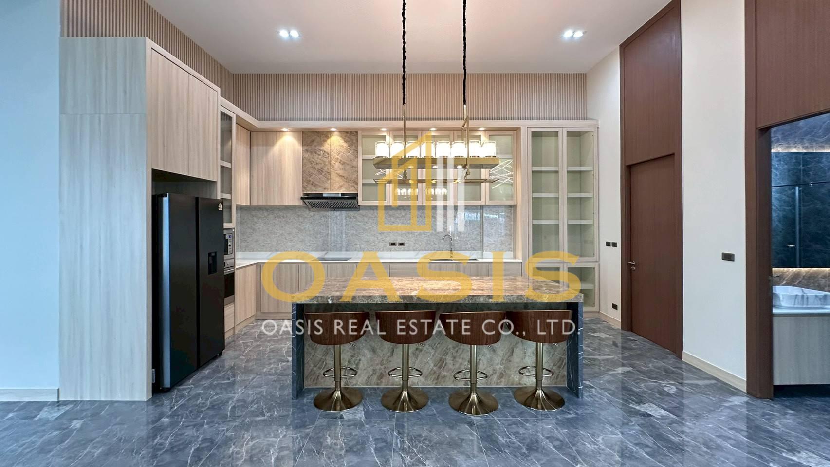 Luxury Pool Villa For Rent in a Peaceful Prime Location