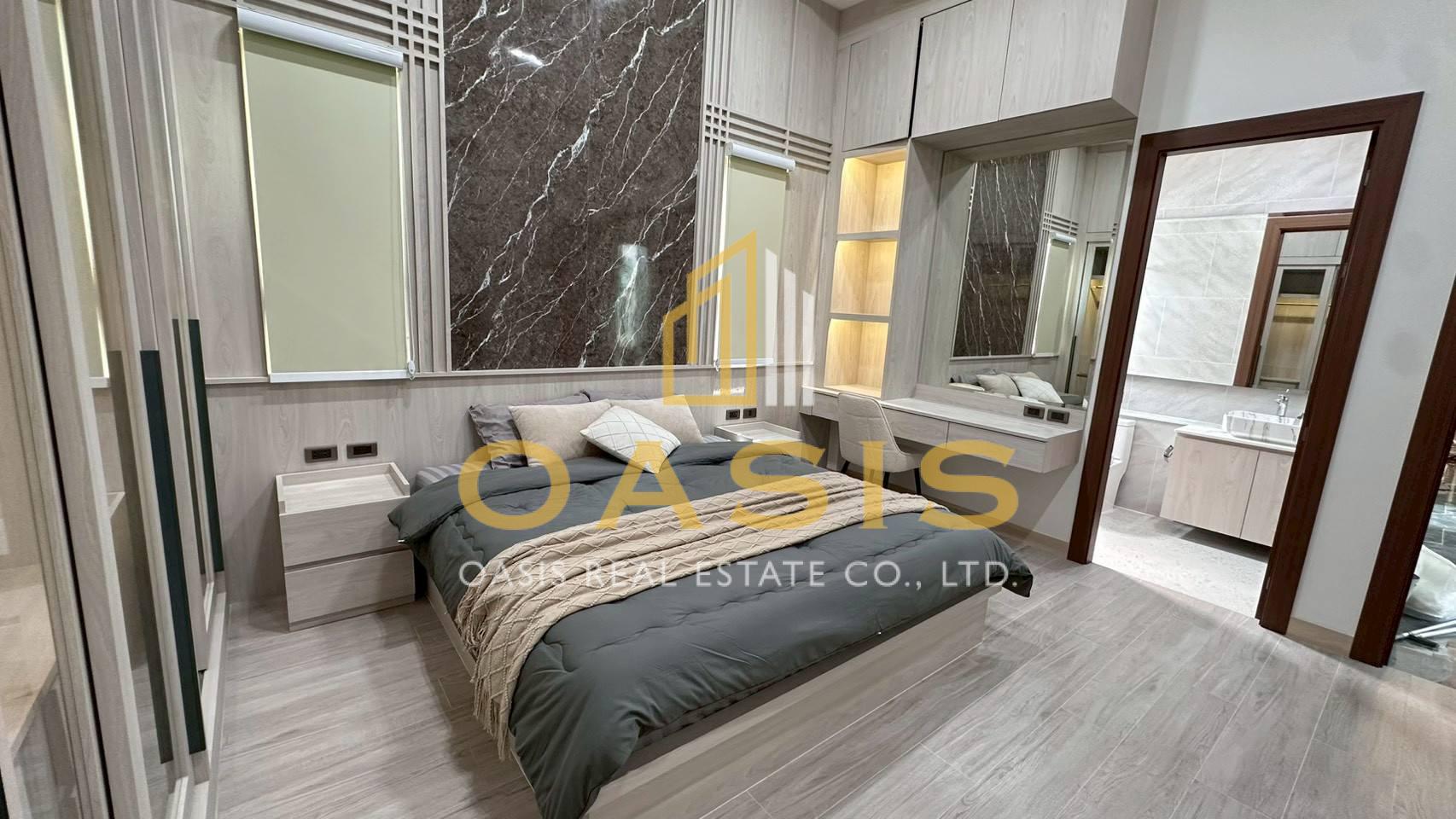 Luxury Pool Villa For Rent in a Peaceful Prime Location