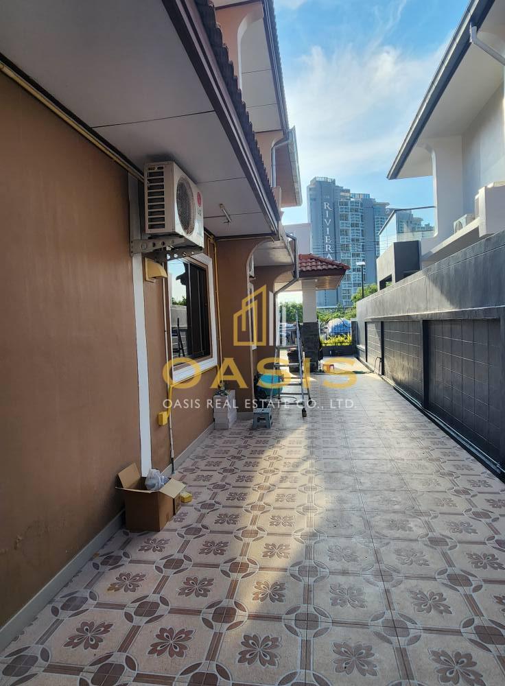 2-storey detached house for Rent