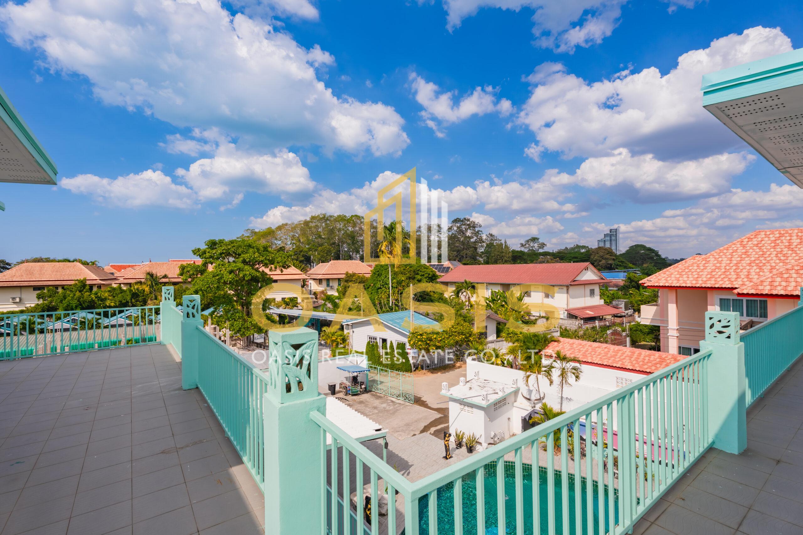 A Rare Opportunity for Investors or Pool Villa Professionals For Sale