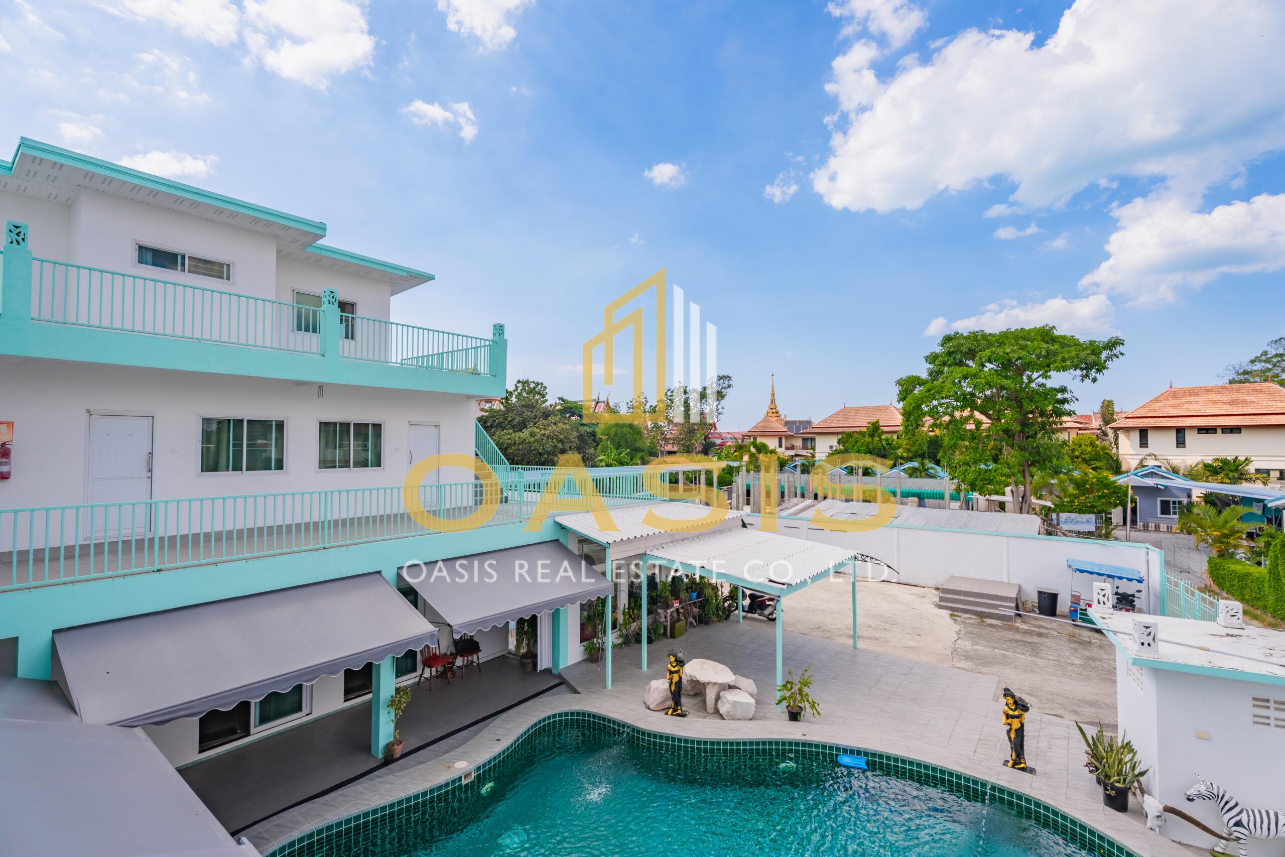 A Rare Opportunity for Investors or Pool Villa Professionals For Sale