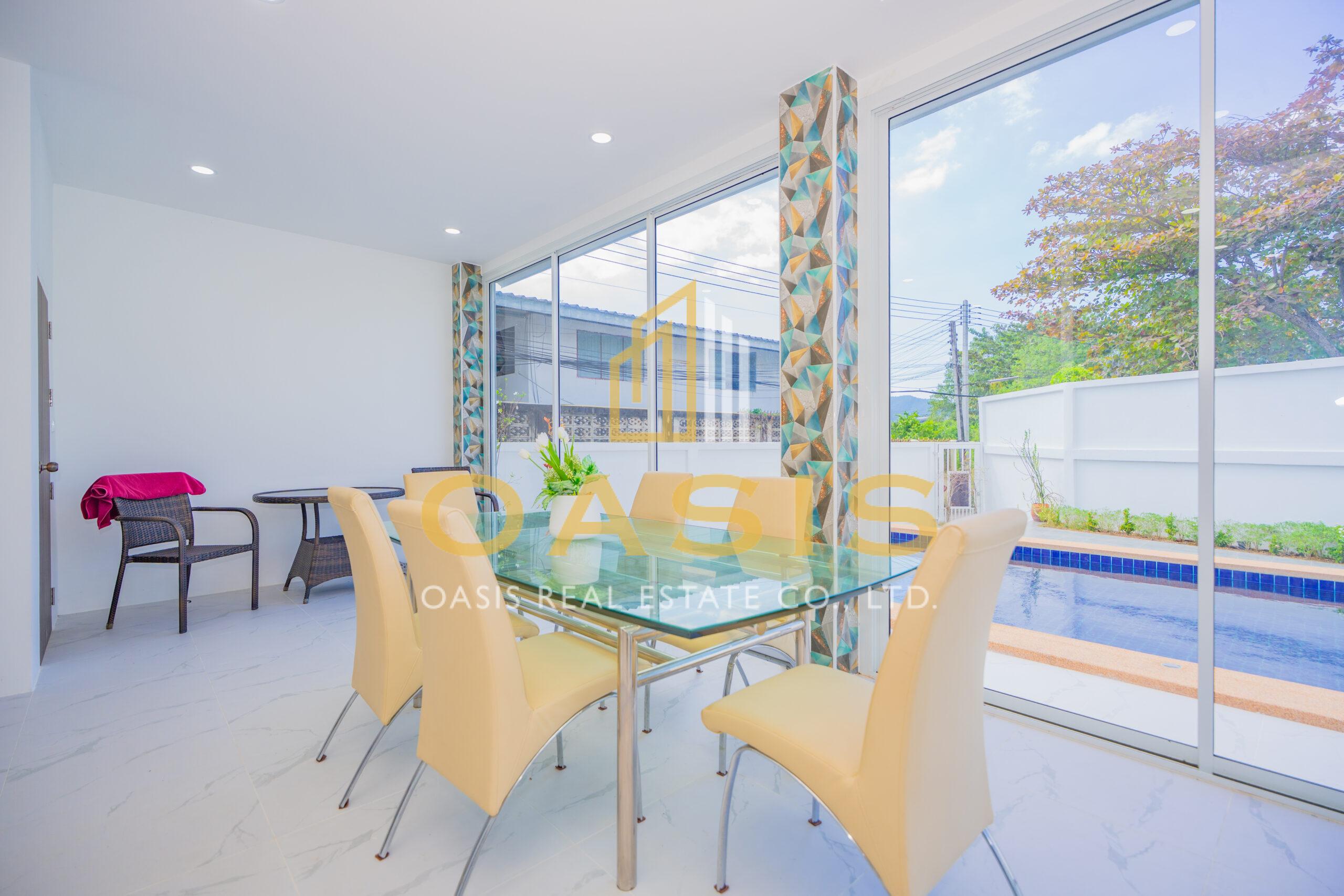 Newly built pool villa for sale In Bangsaray