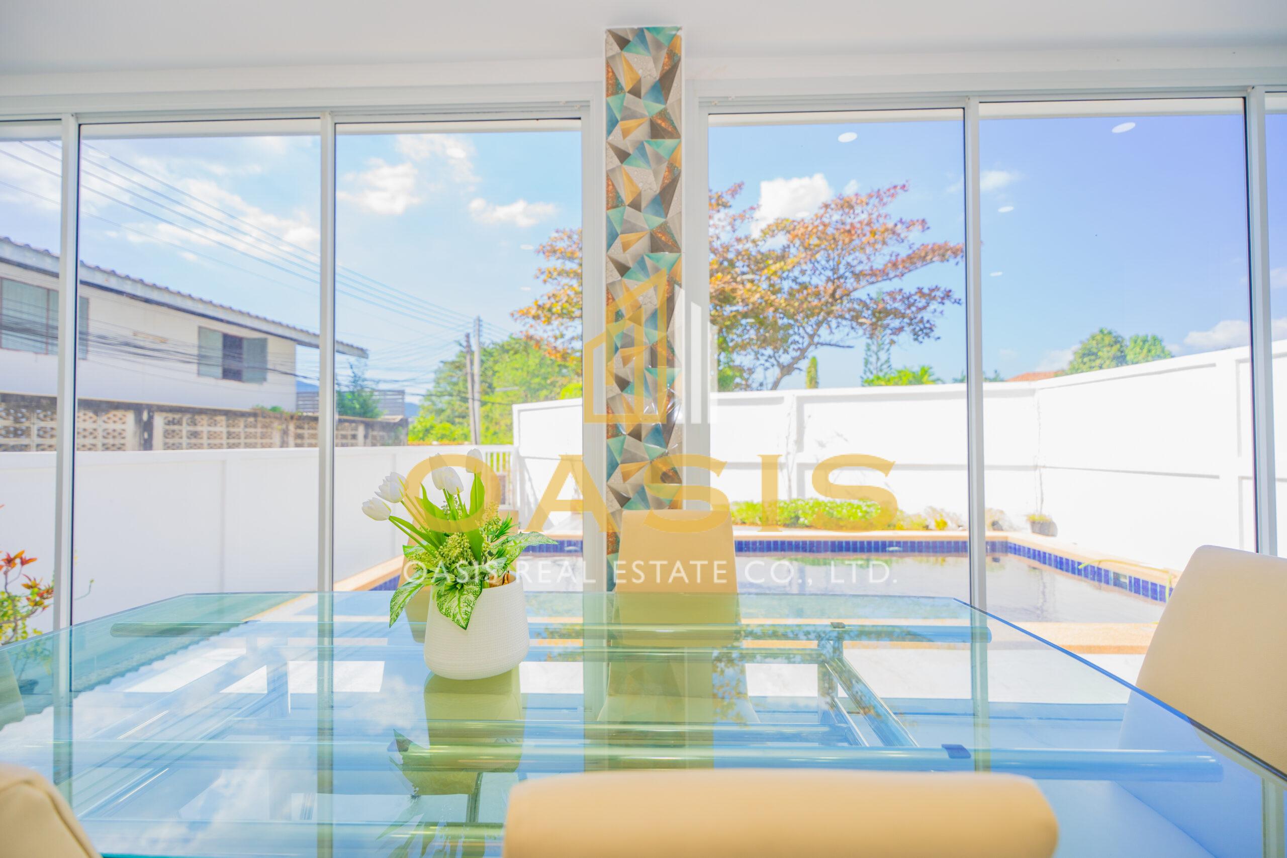 Newly built pool villa for sale In Bangsaray
