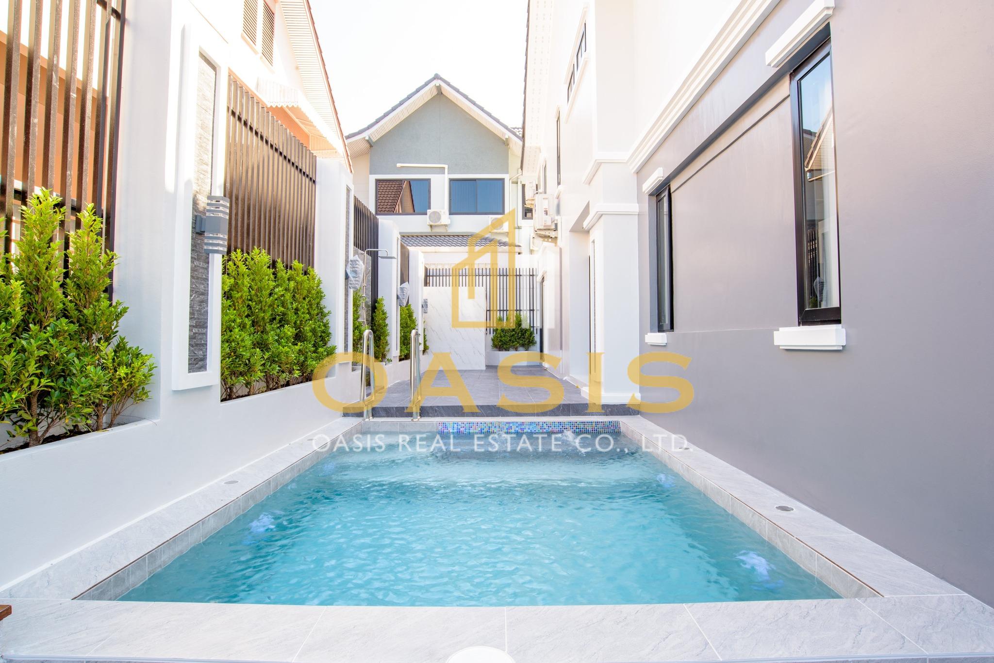 Luxury Pool Villa for Sale Central Park 2 