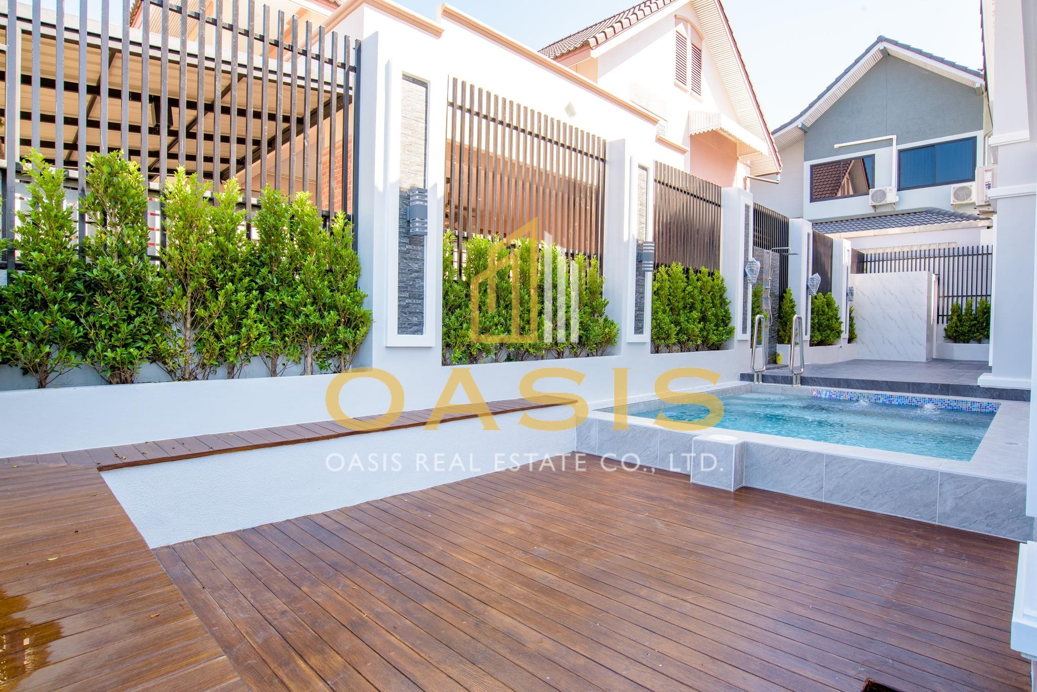 Luxury Pool Villa for Sale Central Park 2 